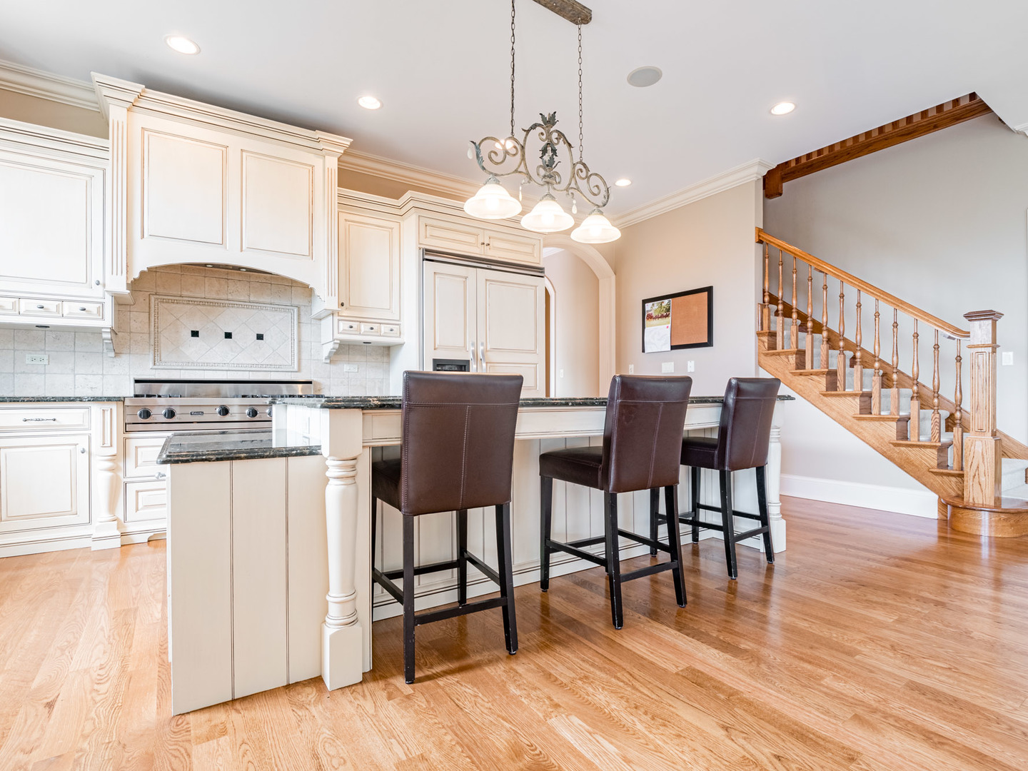 8691 Crest Court Burr Ridge, IL 60527 - Photo 19 of 78