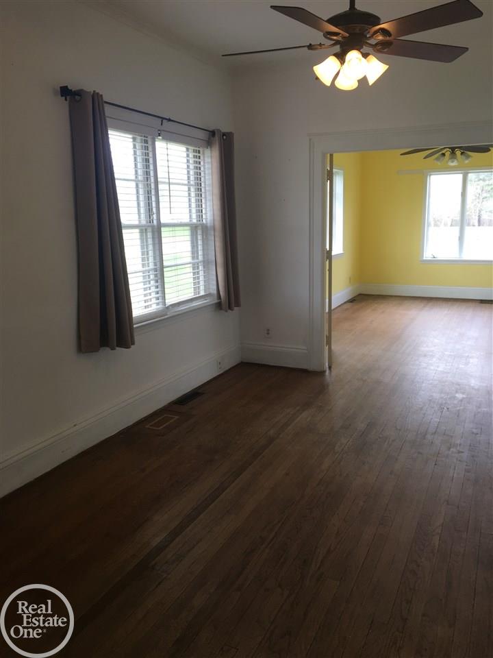 8346 Vincent Road Jeddo, MI 48032 - Photo 21 of 45