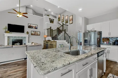 $625,000 | 2113 Deer Run Court, Gunter, TX 75058