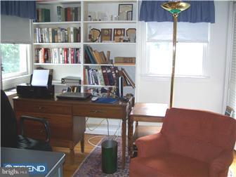 908 Sensor Road Yardley, PA 19067 - Photo 10 of 12 Office / Study