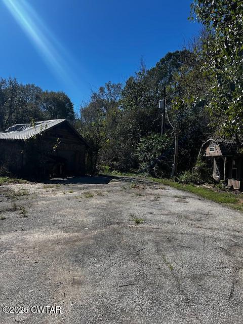2035 Brown Cemetery Road Luray, TN 38352 - Photo 12 of 23 image10