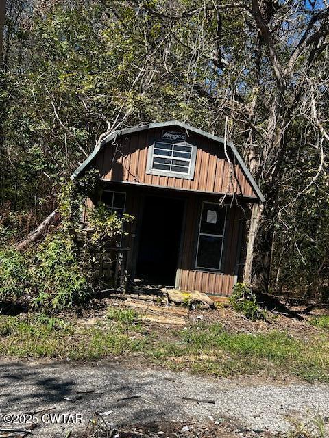 2035 Brown Cemetery Road Luray, TN 38352 - Photo 18 of 23 image17