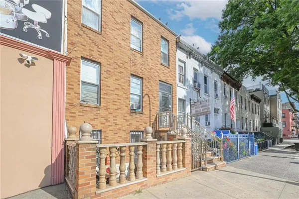 $1,599,000 | 684 4th Avenue | Greenwood Heights