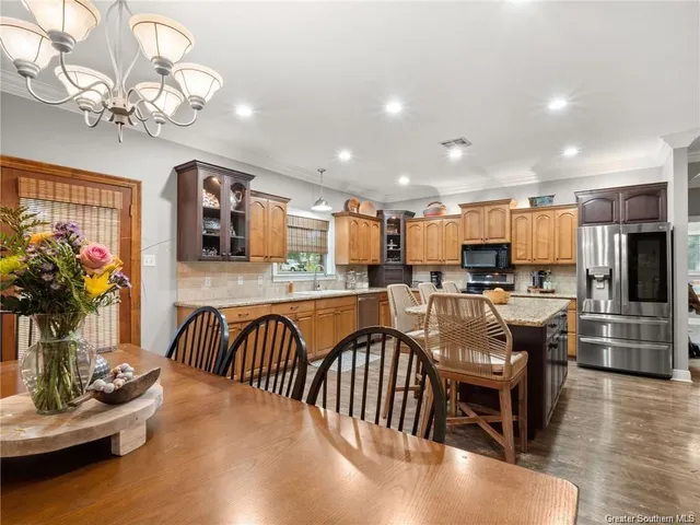 $470,000 | 600 North Overton Street, Dequincy, LA 70633