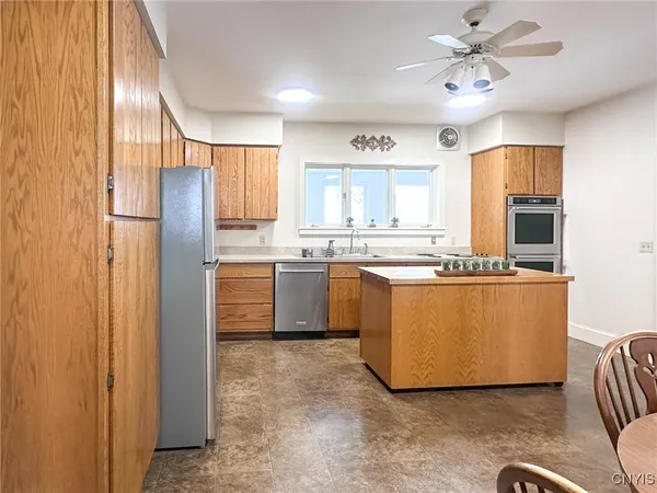 $679,900 | 7513 Glass Factory Road, Trenton, NY 13354