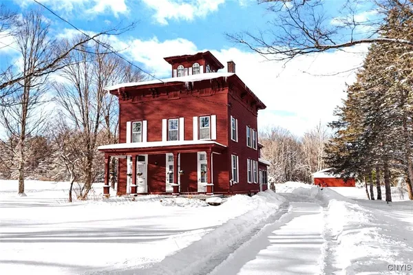 $679,900 | 7513 Glass Factory Road, Trenton, NY 13354