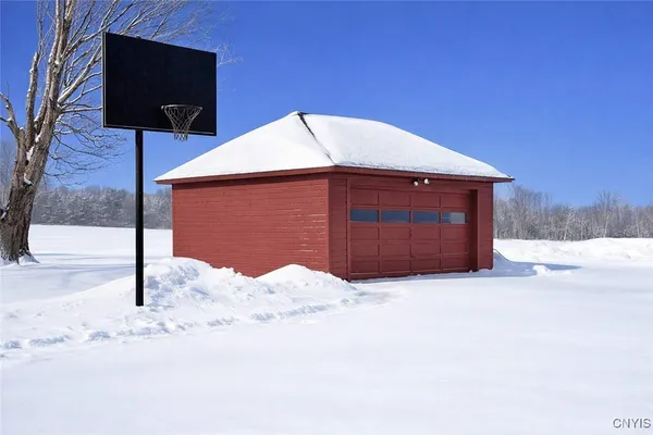 $679,900 | 7513 Glass Factory Road, Trenton, NY 13354