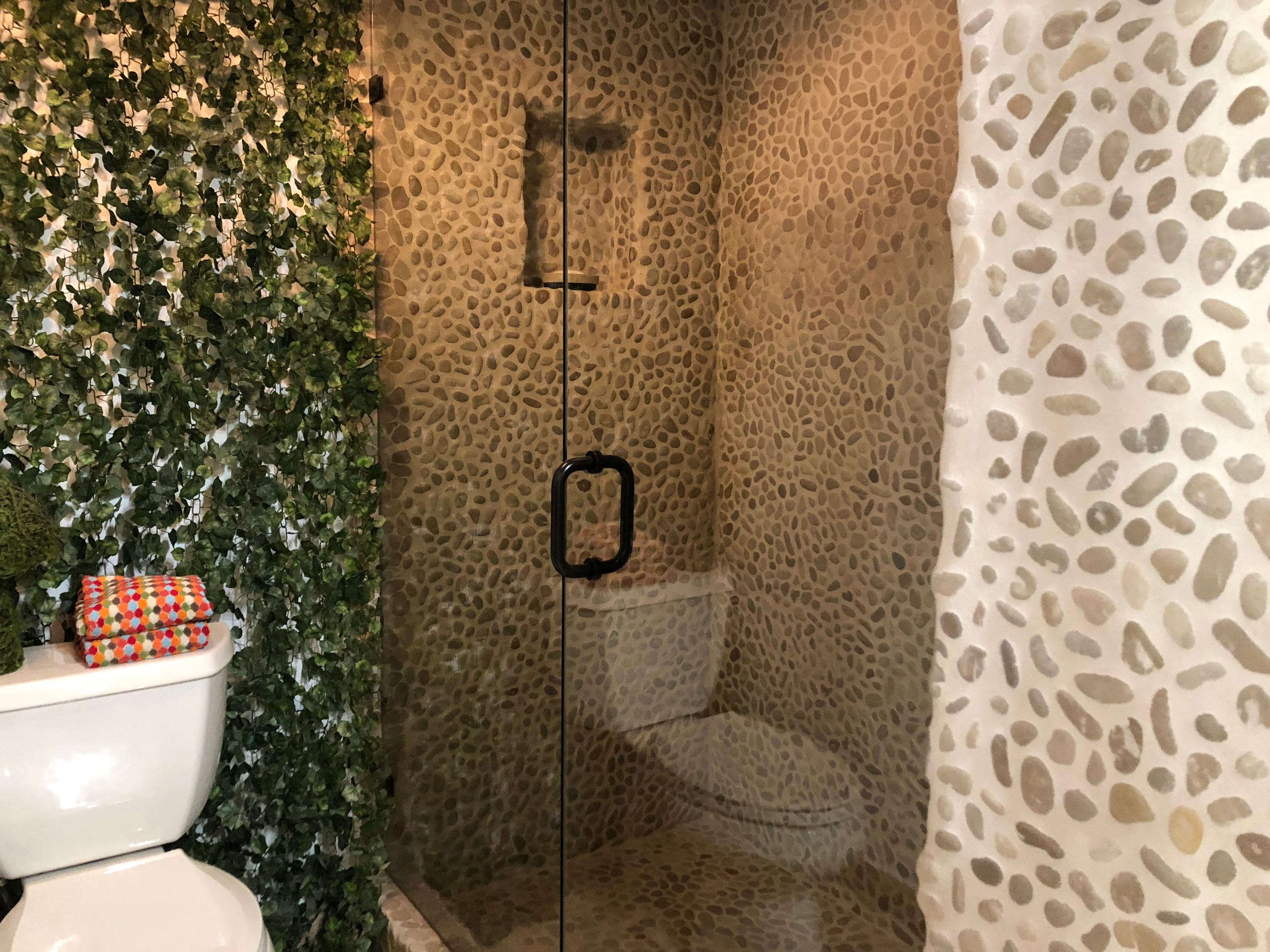 9290 Vista Del Lago, Unit 11C Boca Raton, FL 33428 - Photo 14 of 27 Master Bathroom