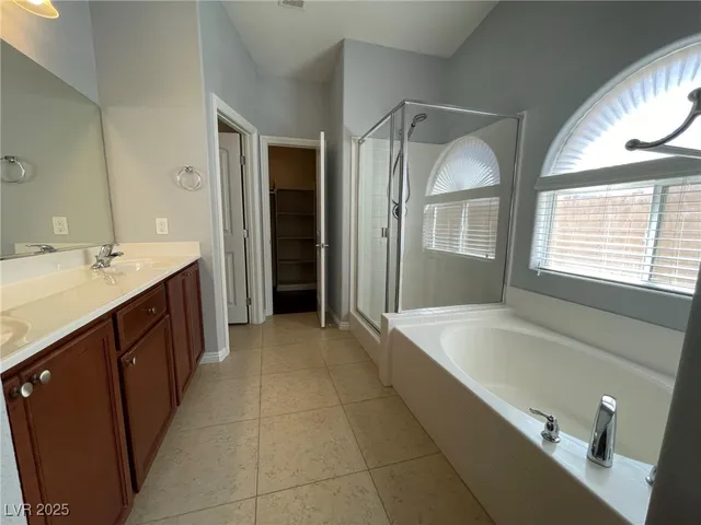 $2,350 | 92 Whitetail Archery Avenue, North Las Vegas, NV 89084