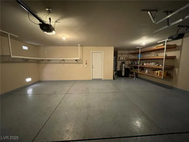 $2,350 | 92 Whitetail Archery Avenue, North Las Vegas, NV 89084