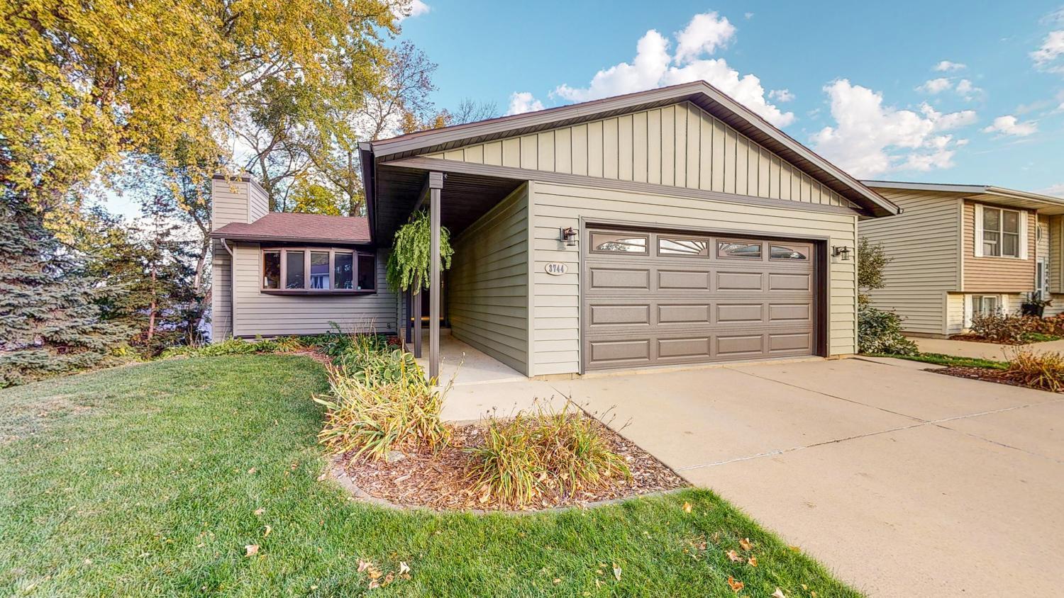 3744 9th Avenue Southwest Rochester, MN 55902 - Photo 1 of 1