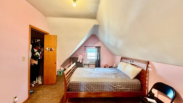 $230,000 | 326 West Fuller Avenue, St. Paul, MN 55103