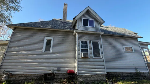 $230,000 | 326 West Fuller Avenue, St. Paul, MN 55103