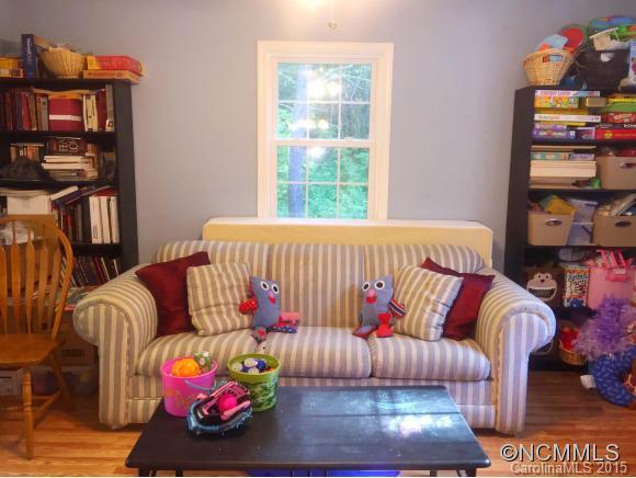 37 Rocking Porch Lane Asheville, NC 28805 - Photo 5 of 14 Gallery Image 5