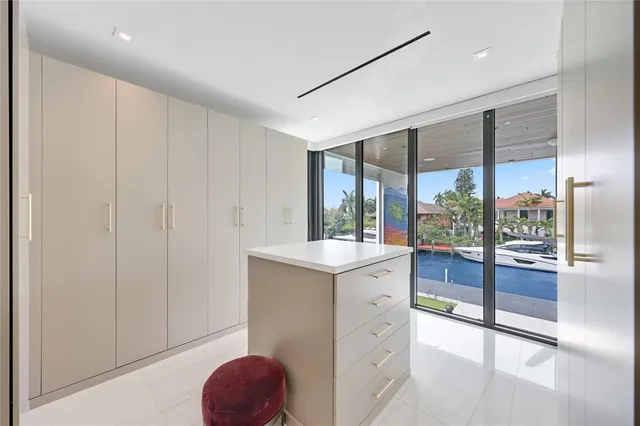 $6,400,000 | 509 Coconut Isle Drive, Fort Lauderdale, FL 33301