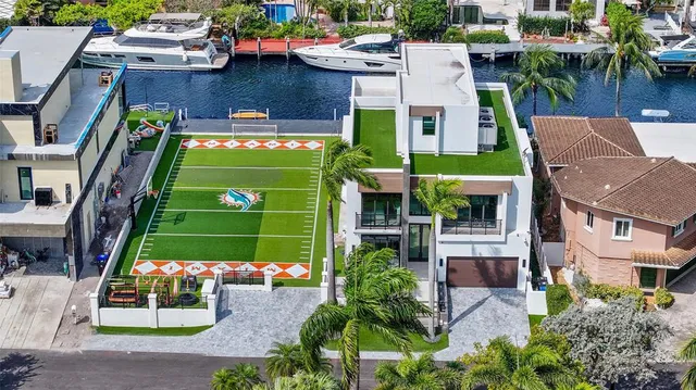 $6,400,000 | 509 Coconut Isle Drive, Fort Lauderdale, FL 33301