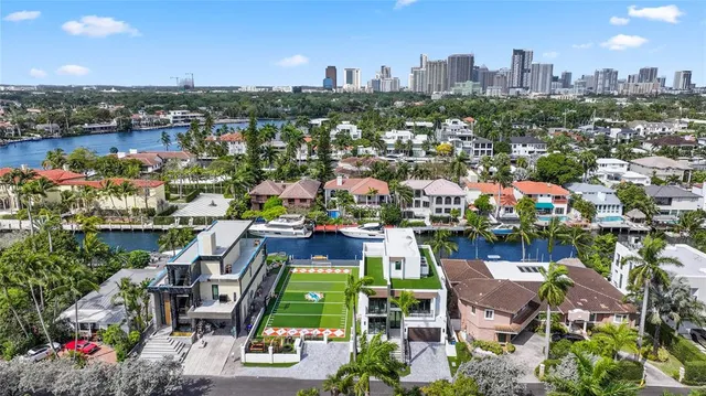 $6,400,000 | 509 Coconut Isle Drive, Fort Lauderdale, FL 33301