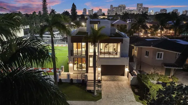 $6,400,000 | 509 Coconut Isle Drive, Fort Lauderdale, FL 33301