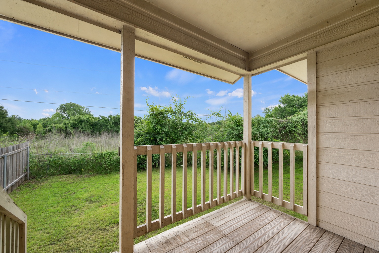 128 Hillside Drive Elgin, TX 78621 - Photo 23 of 38 Unit B back deck