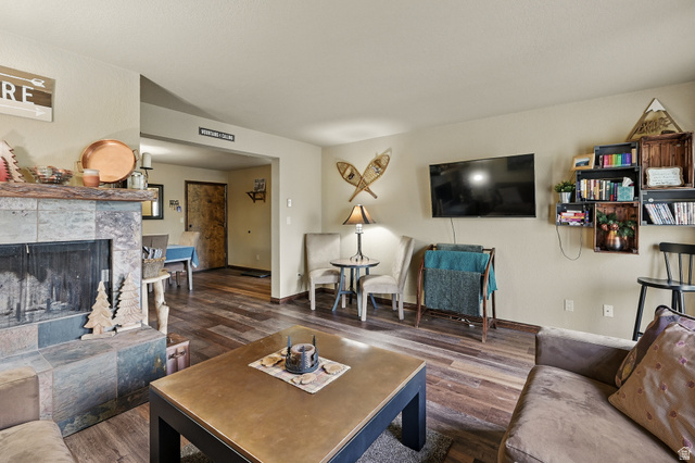 102 Alpine Court, Unit B5 Brian Head, UT 84719 - Photo 3 of 28