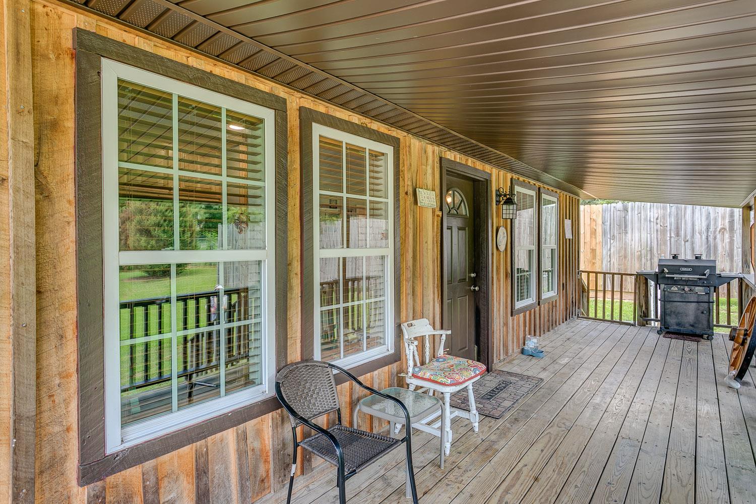 32 Annie Mae Road Summertown, TN 38483 - Photo 3 of 20 Gallery Image 3