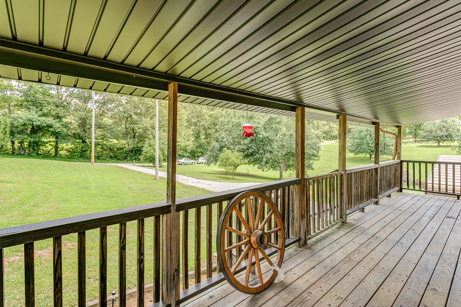32 Annie Mae Road Summertown, TN 38483 - Photo 4 of 20 Gallery Image 4