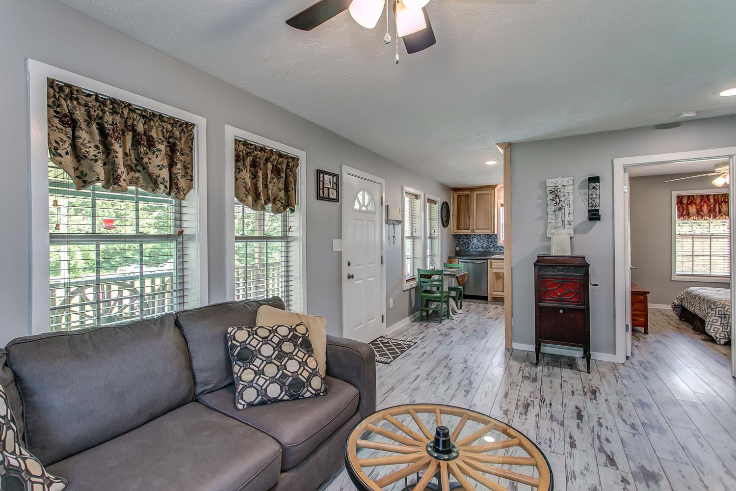 32 Annie Mae Road Summertown, TN 38483 - Photo 8 of 20 Gallery Image 8