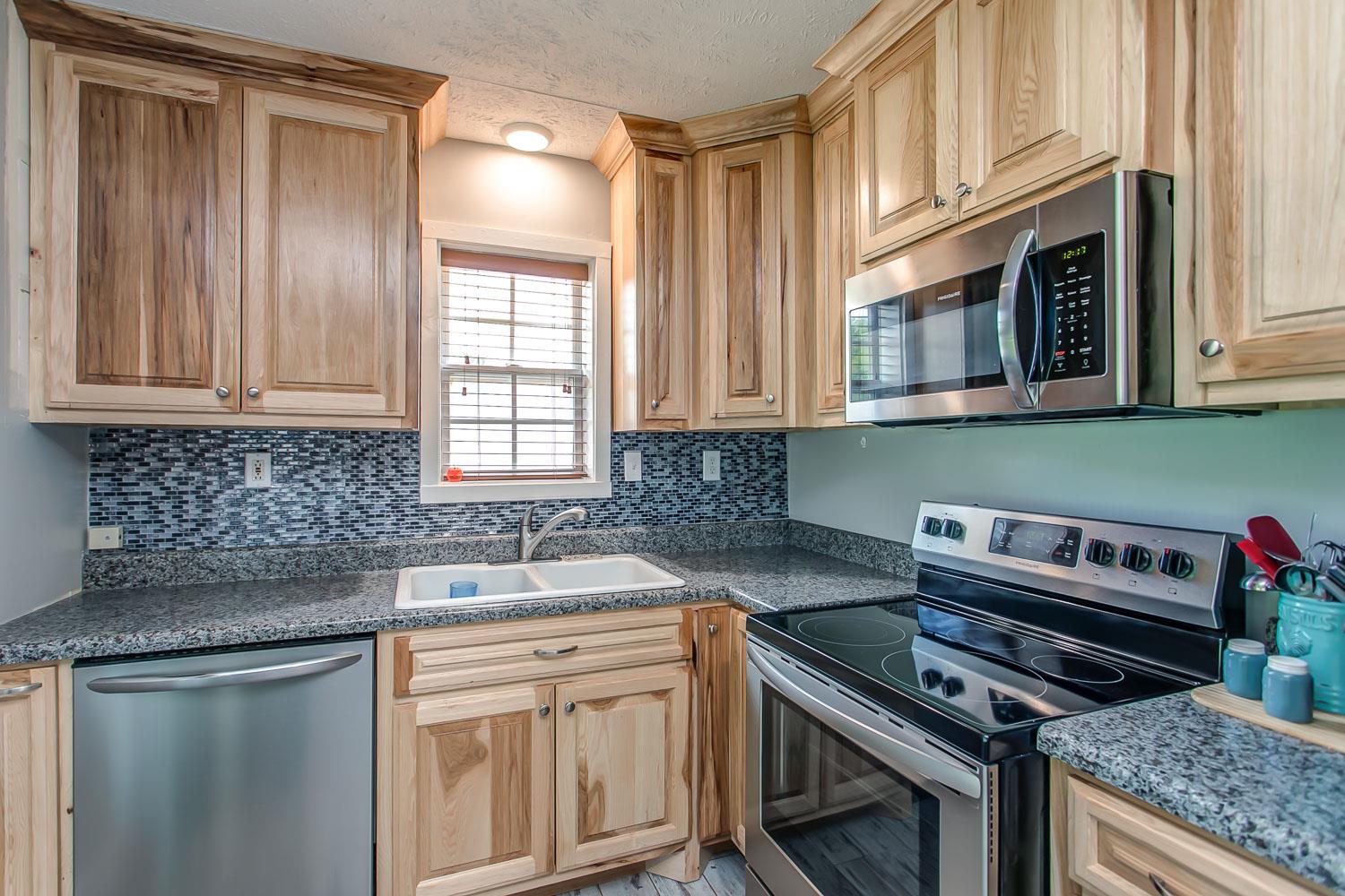 32 Annie Mae Road Summertown, TN 38483 - Photo 10 of 20 Gallery Image 10