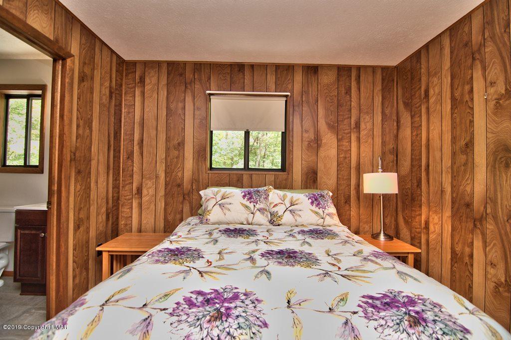 138 Raspberry Drive Canadensis, PA 18325 - Photo 36 of 62 2nd floor bedroom 2