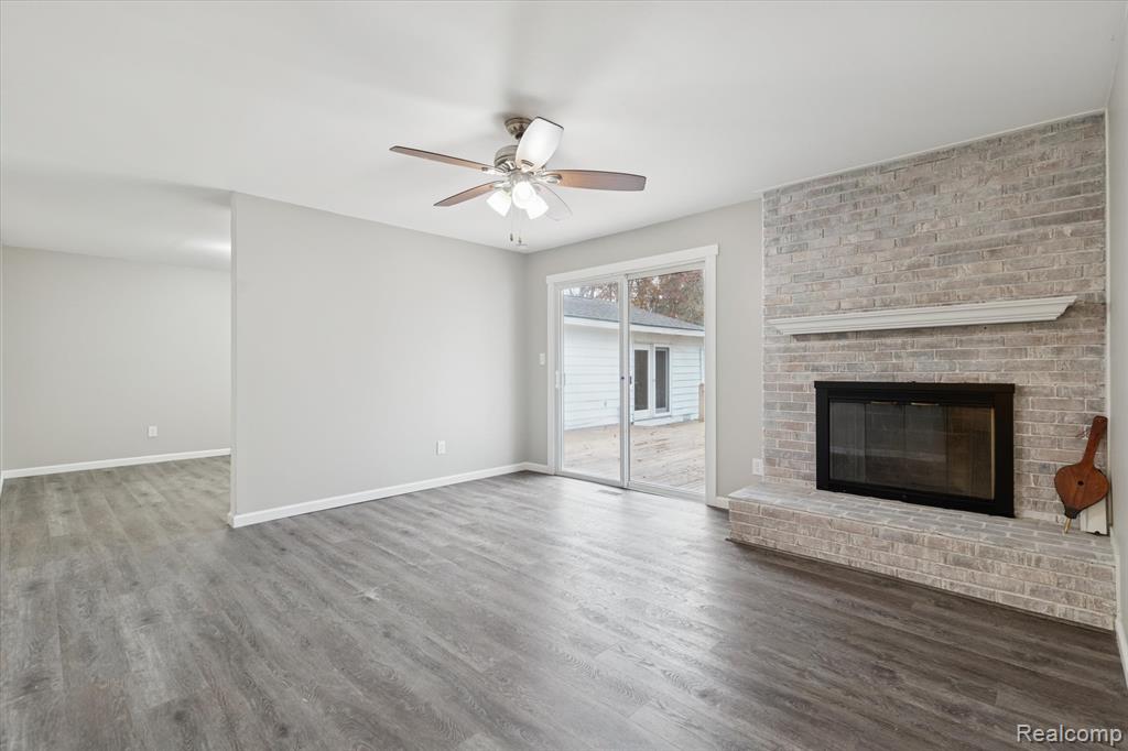 15635 Martinsville Road Belleville, MI 48111 - Photo 21 of 75