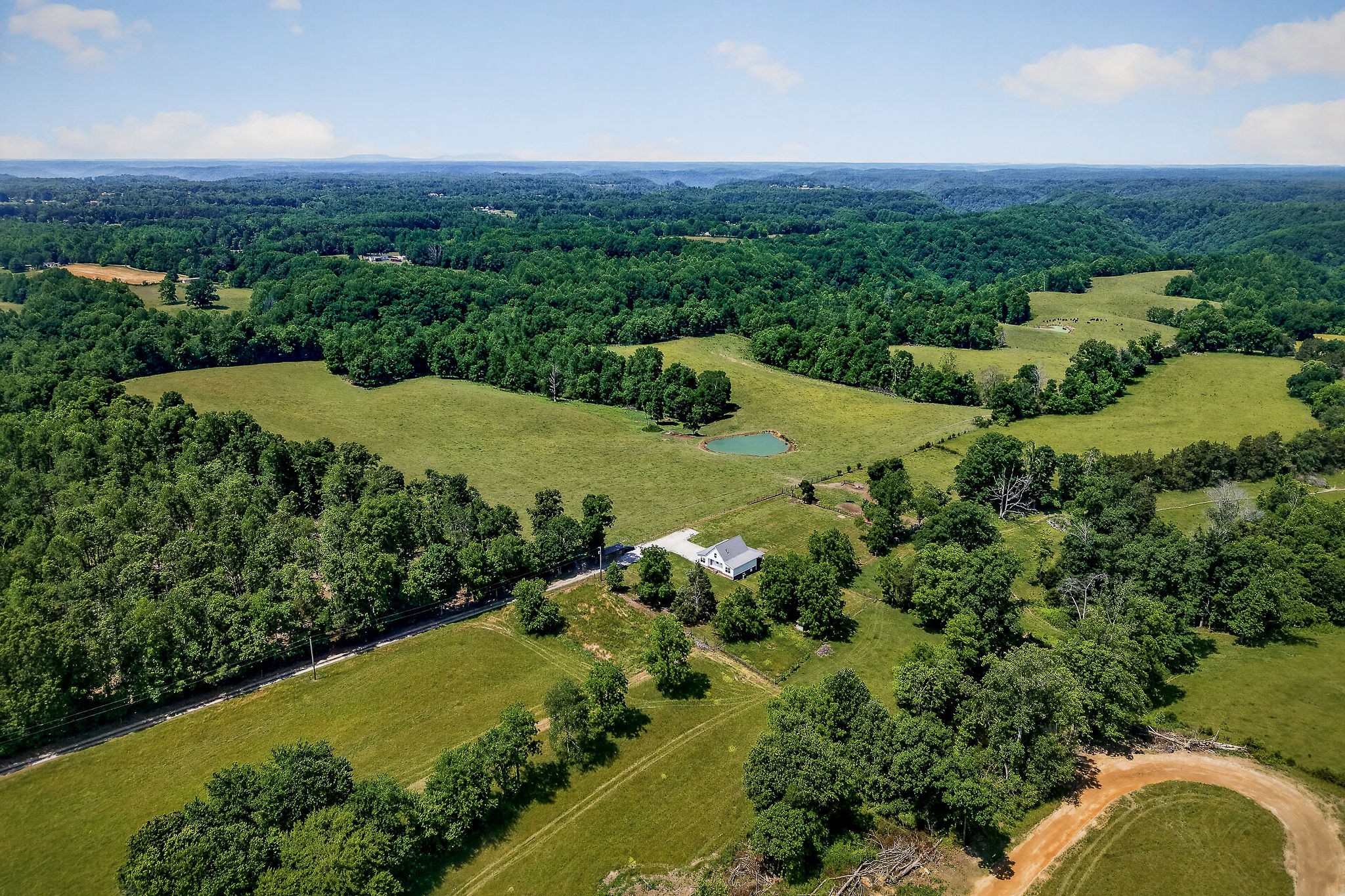 8495 Baxter Road Baxter, TN 38544 - Photo 8 of 62