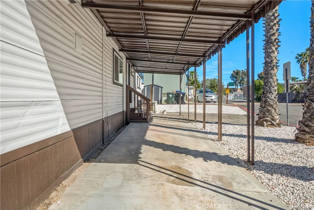 3319 Avalon Street, Unit 78 Riverside, CA 92509 - Photo 15 of 25