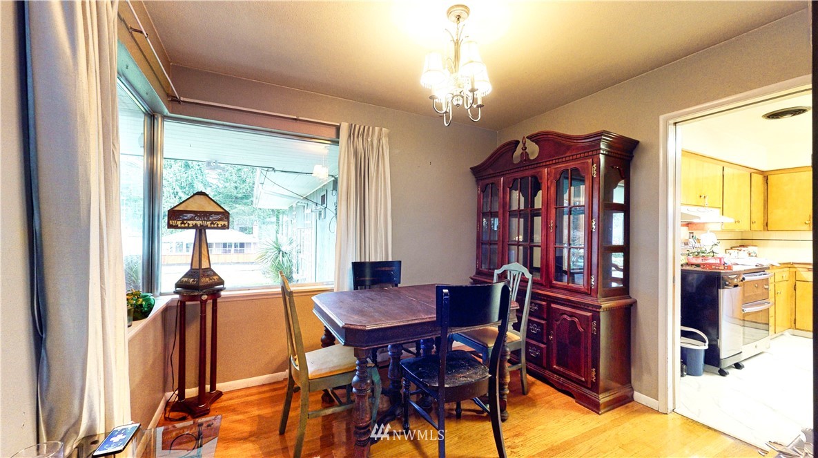 6725 Willow Road Everett, WA 98203 - Photo 5 of 10