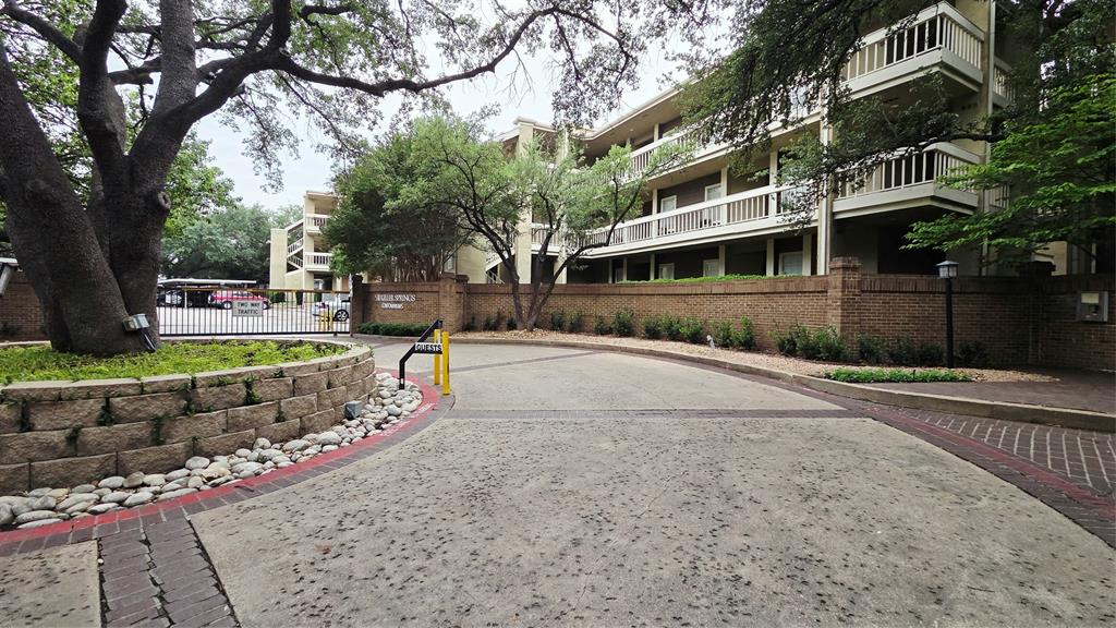 5310 Keller Springs Road, Unit 414 Dallas, TX 75248 - Photo 25 of 25