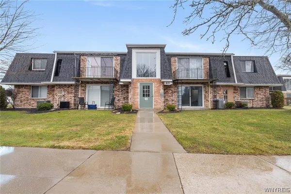 $149,900 | 70A Foxberry Drive, Unit A, Amherst, NY 14068