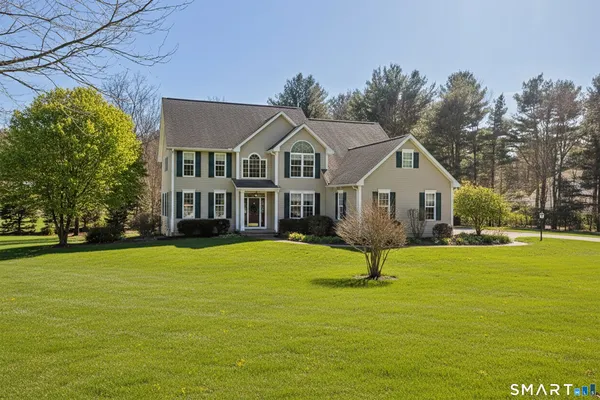 $775,000 | 84 Bobolink Lane, Somers, CT 06071