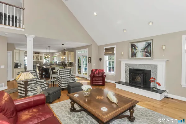 $775,000 | 84 Bobolink Lane, Somers, CT 06071