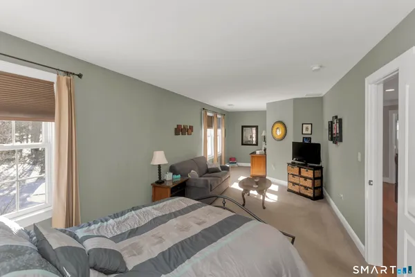 $775,000 | 84 Bobolink Lane, Somers, CT 06071