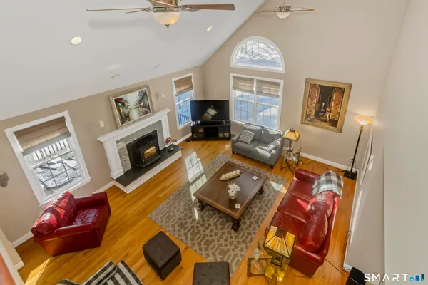 $775,000 | 84 Bobolink Lane, Somers, CT 06071