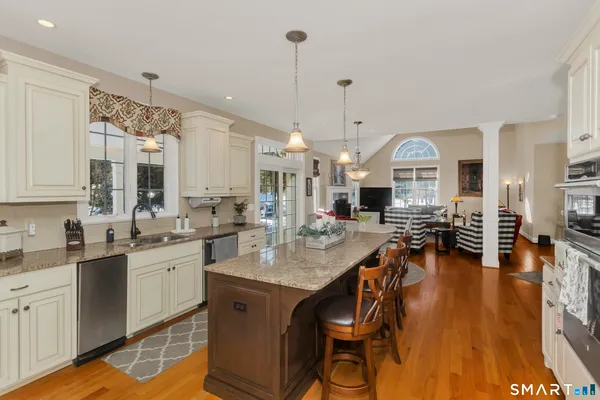 $775,000 | 84 Bobolink Lane, Somers, CT 06071