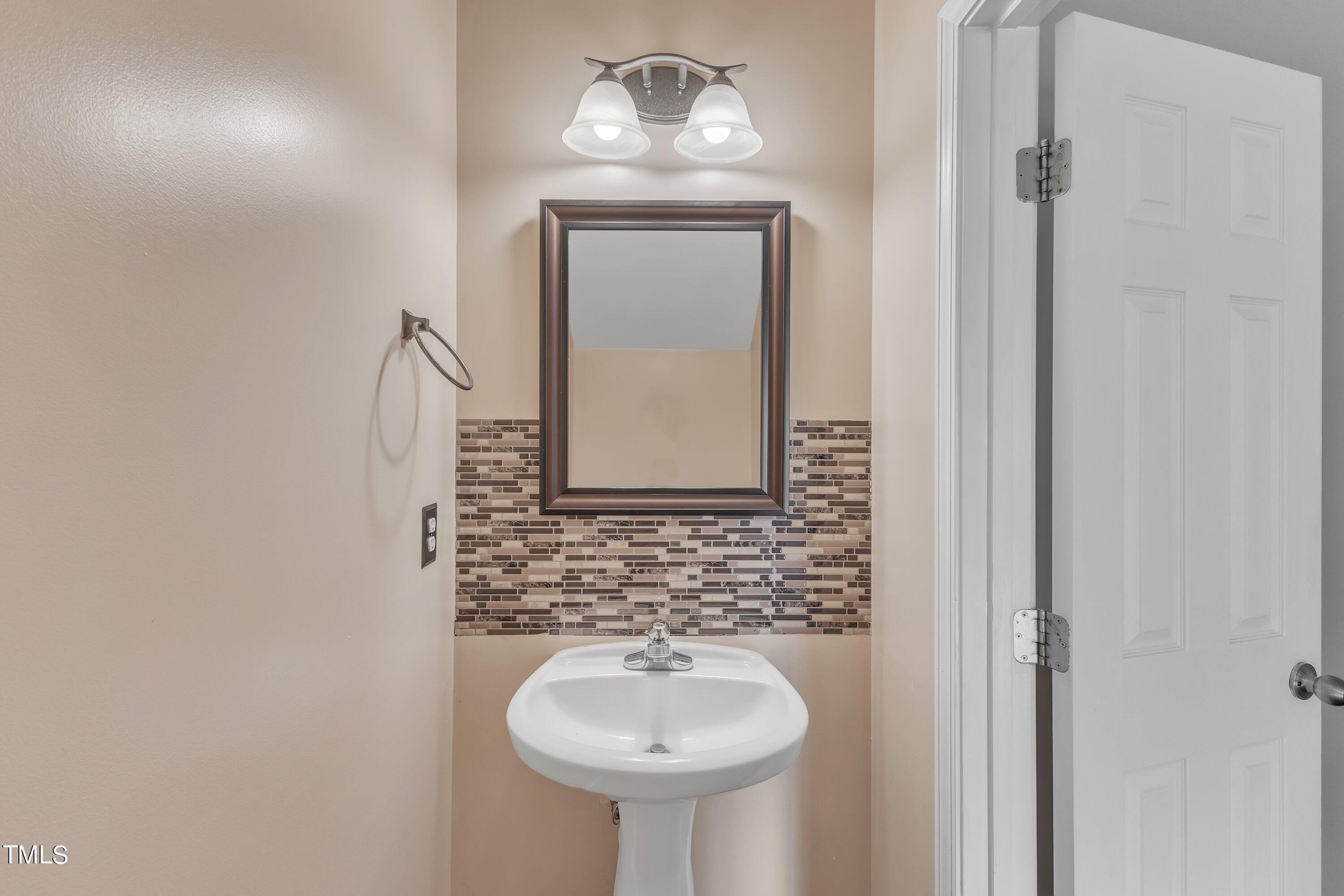 112 Tallula Lane Knightdale, NC 27545 - Photo 6 of 16 24-112 Tallula-29