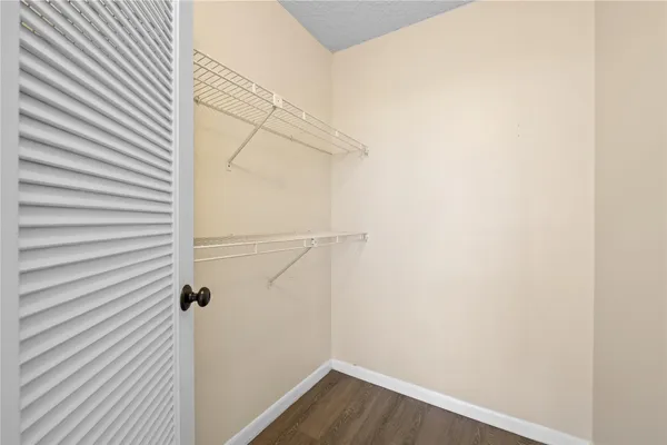 $2,200 | 3300 West Rolling Hills Circle, Unit 610, Davie, FL 33328