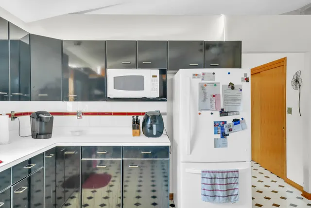 $430,000 | 4820 71st Street, Kenosha, WI 53142