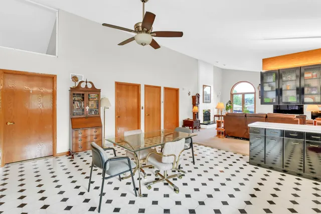 $430,000 | 4820 71st Street, Kenosha, WI 53142