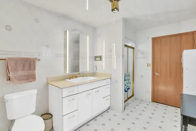 $430,000 | 4820 71st Street, Kenosha, WI 53142