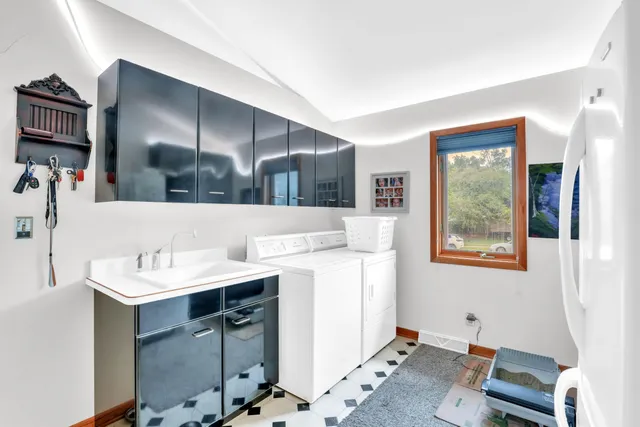 $430,000 | 4820 71st Street, Kenosha, WI 53142