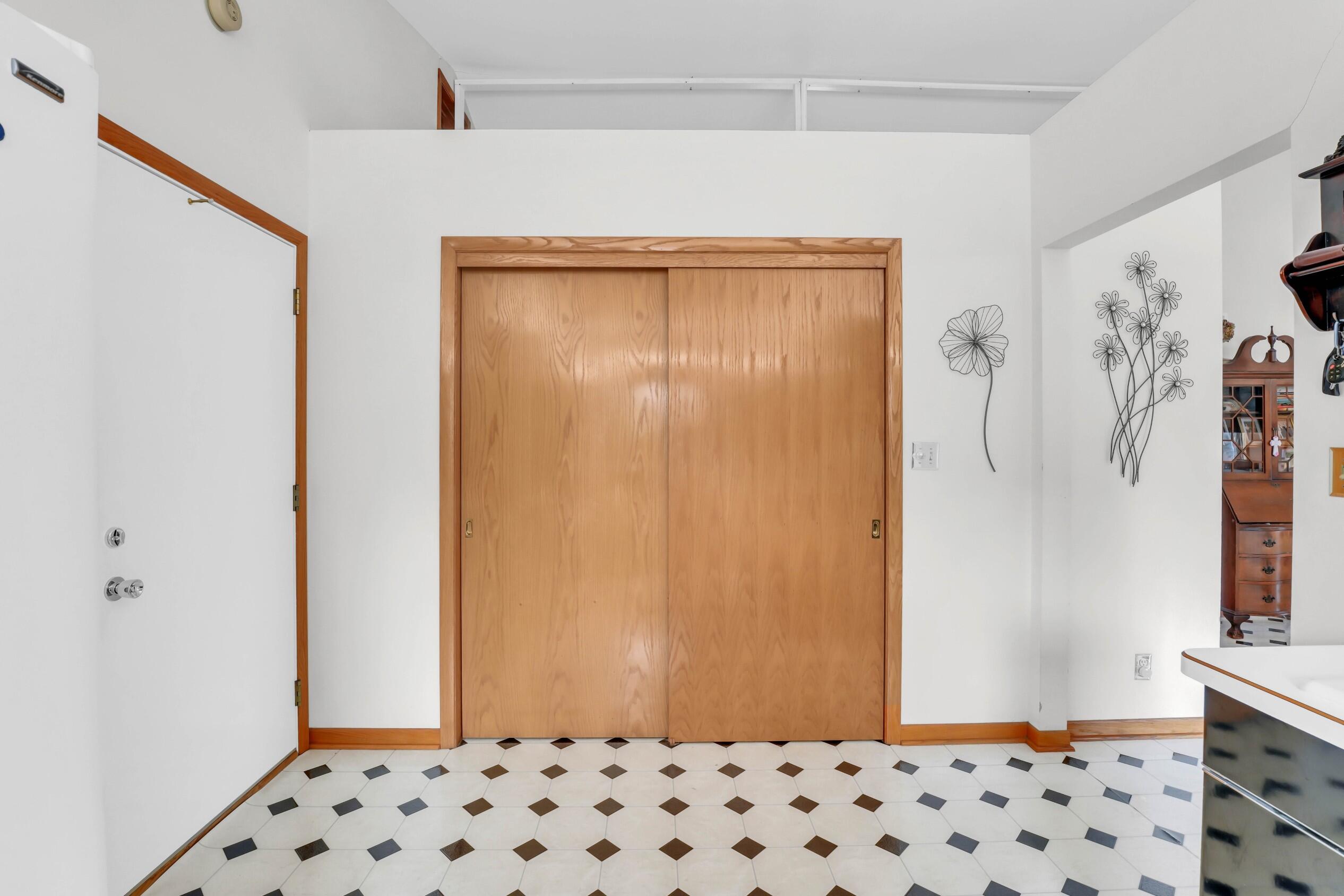 4820 71st Street Kenosha, WI 53142 - Photo 29 of 56 Utility room