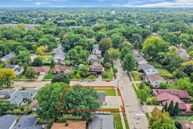 $430,000 | 4820 71st Street, Kenosha, WI 53142