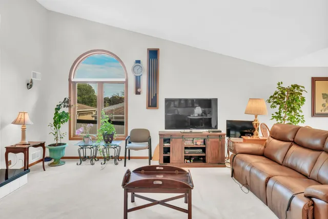 $430,000 | 4820 71st Street, Kenosha, WI 53142