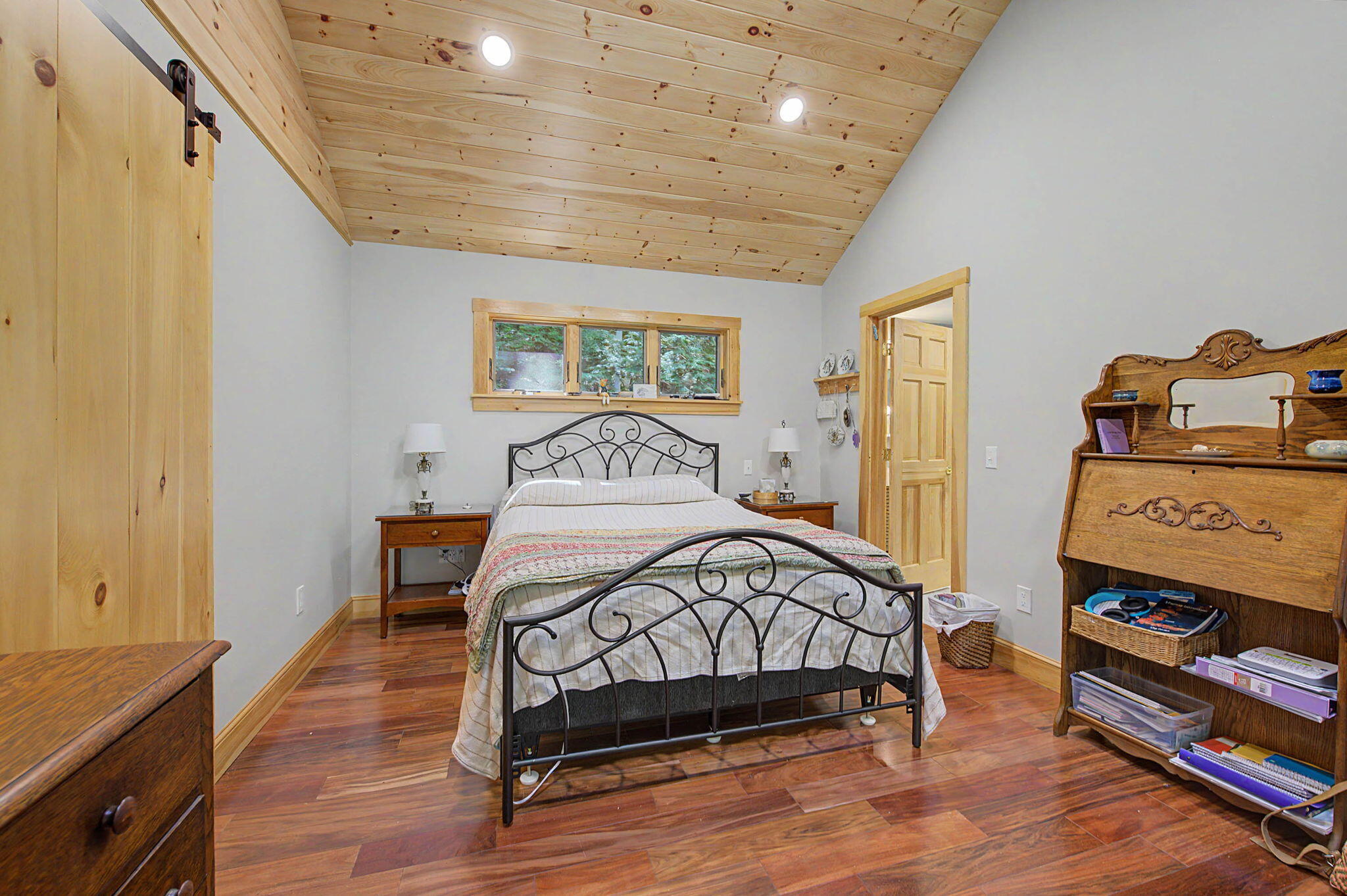 109 Spring Valley Road Raymond, ME 04071 - Photo 17 of 41 19-web-or-mls-pic-19